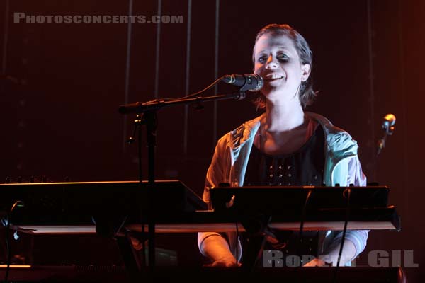 ANNA AARON - 2014-03-22 - PARIS - CentQuatre - Salle 200 - 